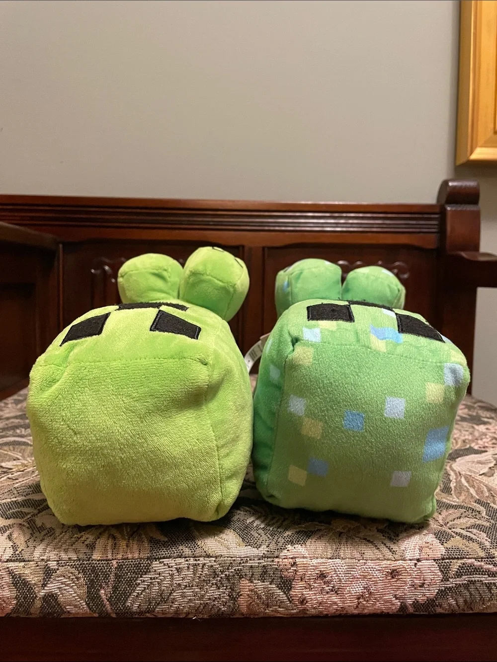 2 Minecraft Green Pixel Creeper Plush Toy